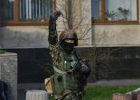 Вооруженные люди захватили Горловский горсовет и райотдел милиции
